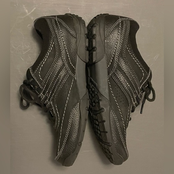 Rockport Men’s Black Leather Sneakers Size 7 - Picture 6 of 8